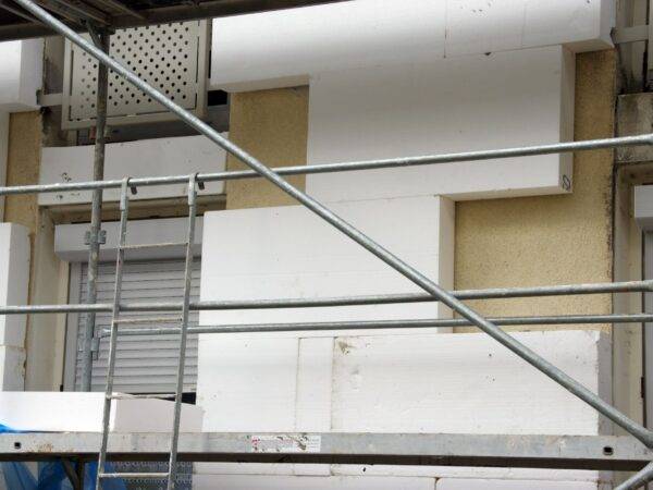 Travaux d&#8217;isolation extérieure à proximité de Mulhouse et Colmar Illzach 1