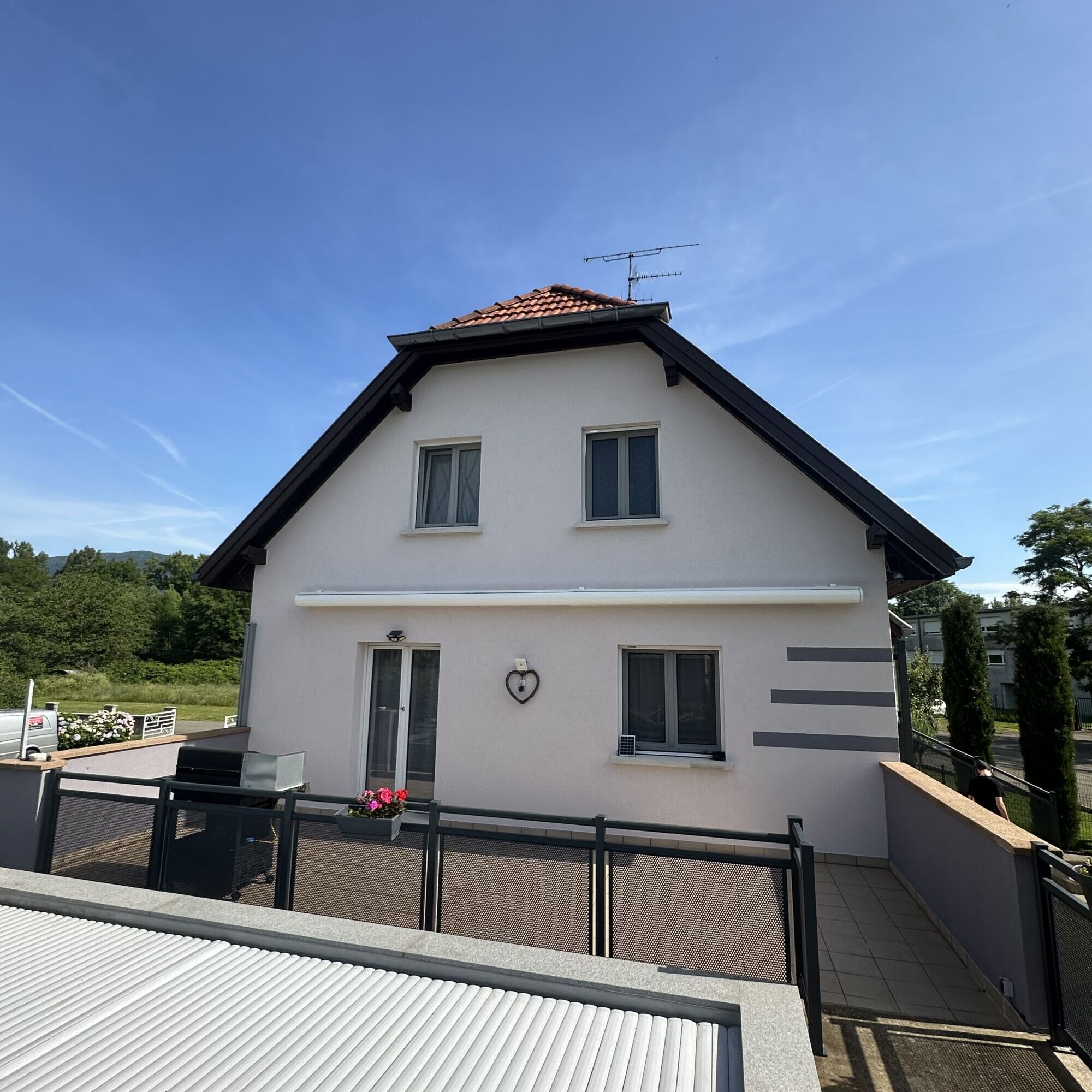 RAVALEMENT DE FACADE ARMÉ À CERNAY Belfort